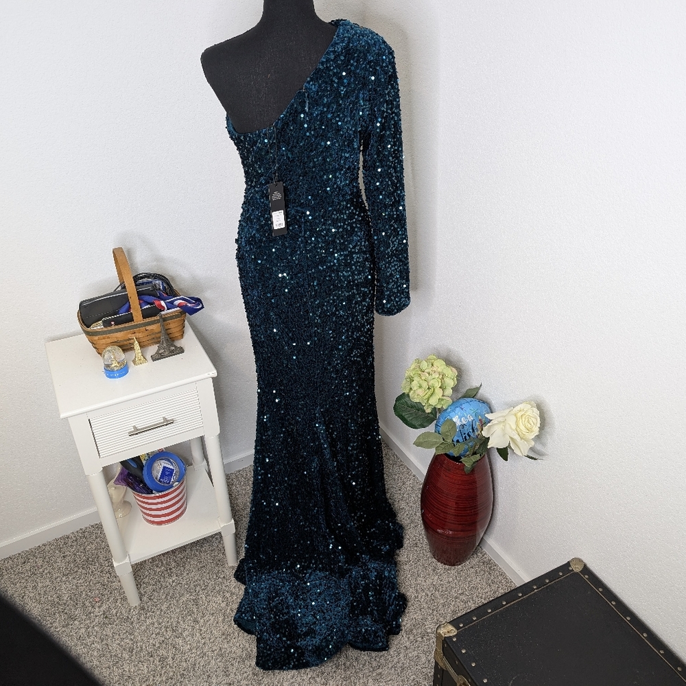 💘 GEMS SEQUIN MAXI DRESS - Picture 6 of 10